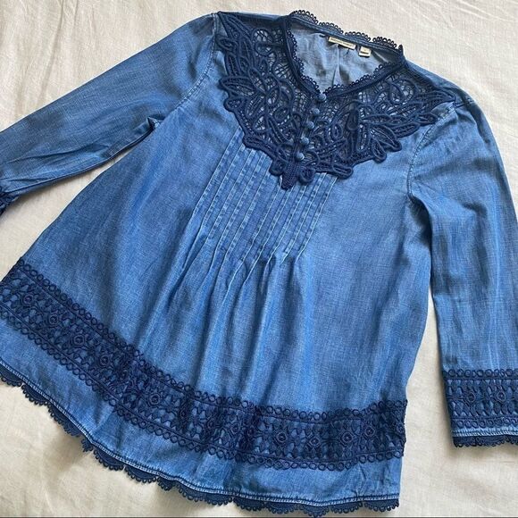 Anthropologie Laced Chambray Top Linen Blend - Picture 3 of 13